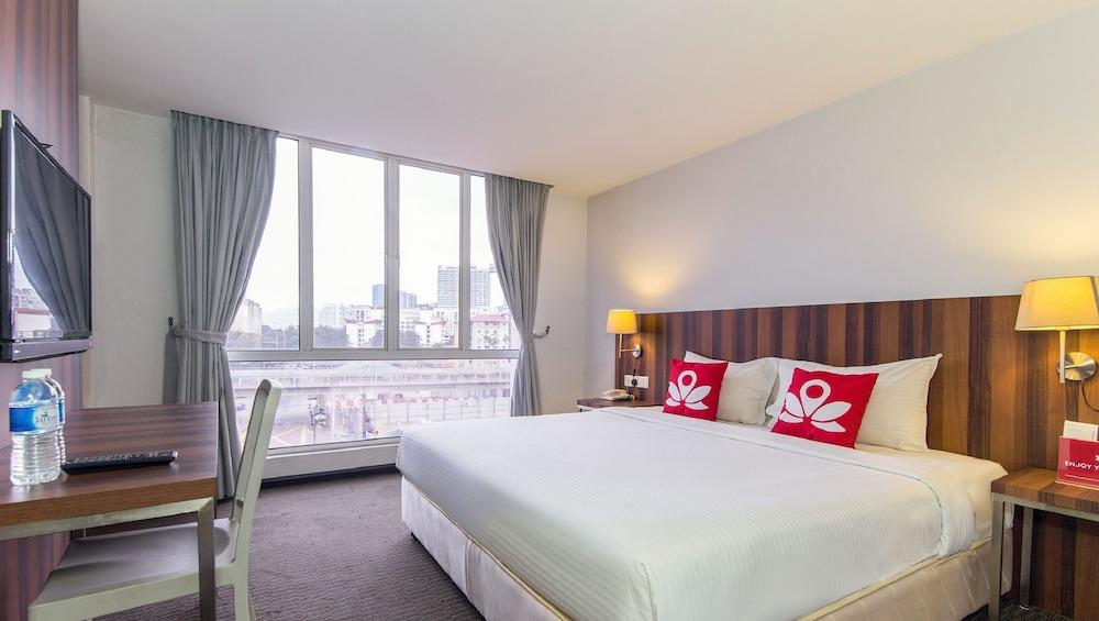 Zen Rooms Sakura Boutique Hotel Куала-Лумпур Экстерьер фото