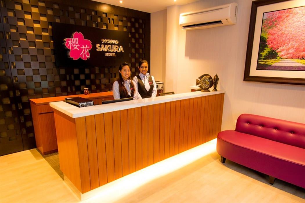 Zen Rooms Sakura Boutique Hotel Куала-Лумпур Экстерьер фото