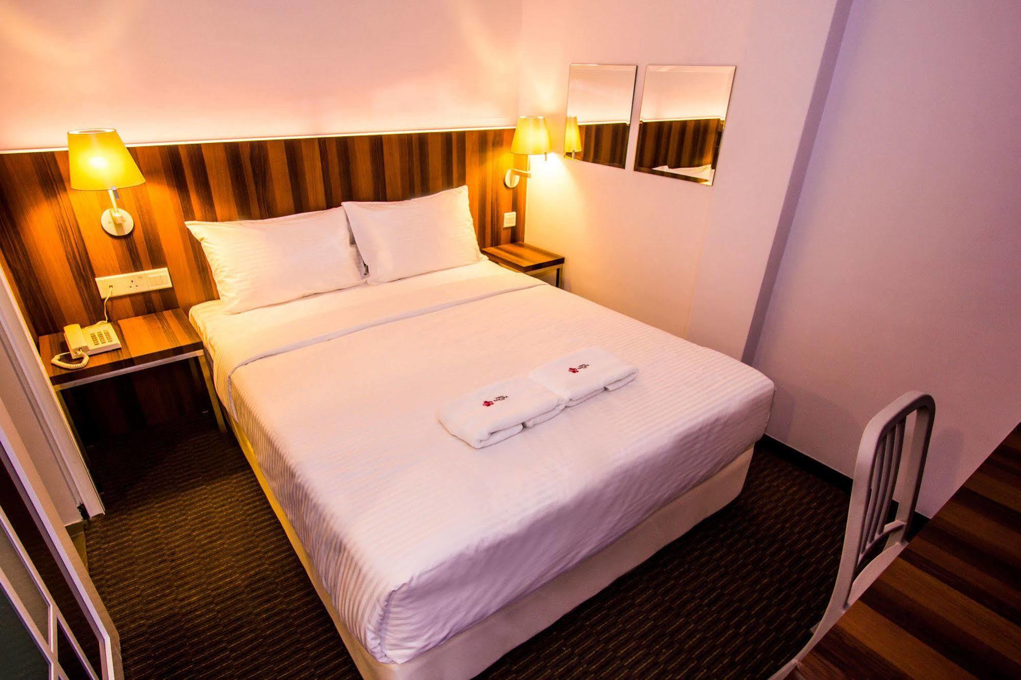 Zen Rooms Sakura Boutique Hotel Куала-Лумпур Экстерьер фото